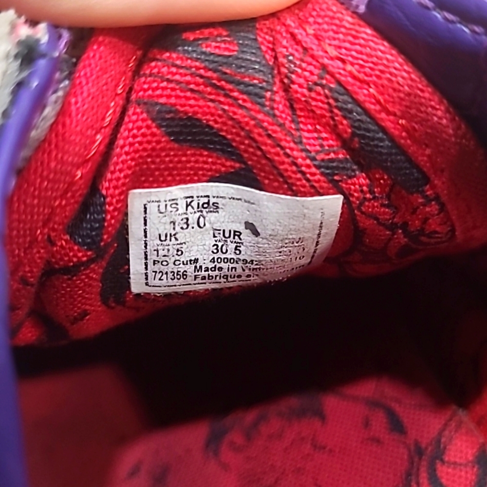 Marvel Vans - Picture 15 of 16